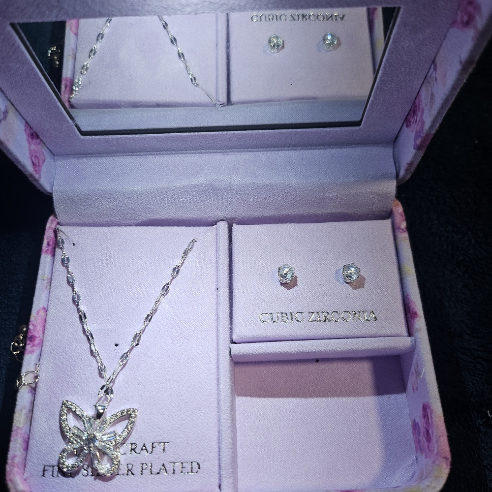 Silver Butterfly Necklace and Earring Set